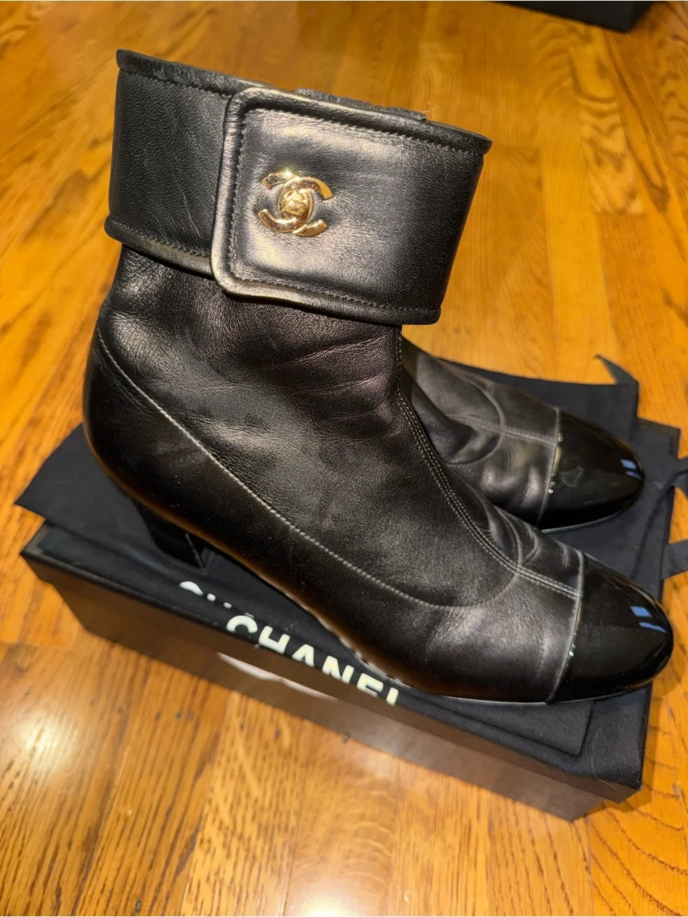 Chanel CC Turnlock Black Leather Patent Cap Toe Ankle Boots EU 40.5